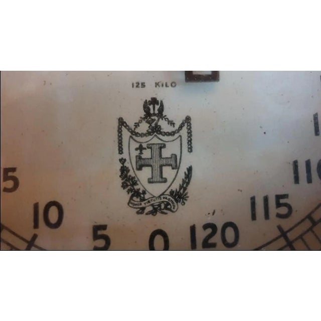 Antique American Bathroom Scale from Brearly Co. For Sale - Image 9 of 10