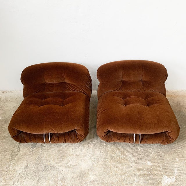 Soriana Armchairs in Brown Fabric by Afra and Tobia Scarpa for Cassina, 1970s, Set of 2 For Sale - Image 6 of 11