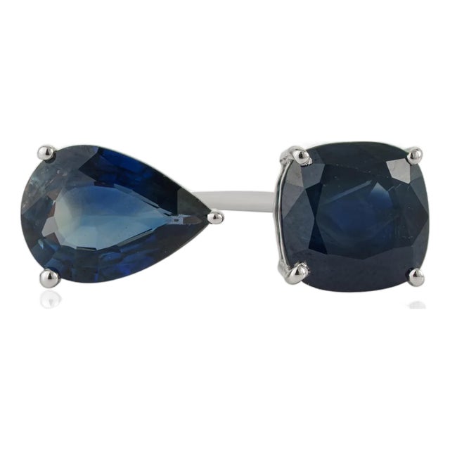 4 Carat Natural Blue Sapphire Toi Et Moi Cockrtail Ring Size 5.5 in 18k Gold For Sale