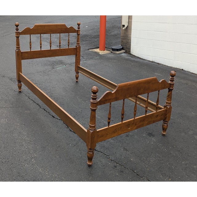 1980s Ethan Allen Heirloom Collection Traditional Solid Maple Twin Spindle Bed Frame For Sale In Washington DC - Image 6 of 12