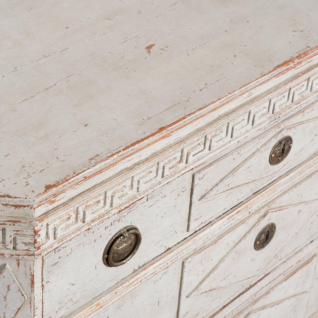 White 19th Century Gustavian White Pair of Chest of Drawers For Sale - Image 8 of 14