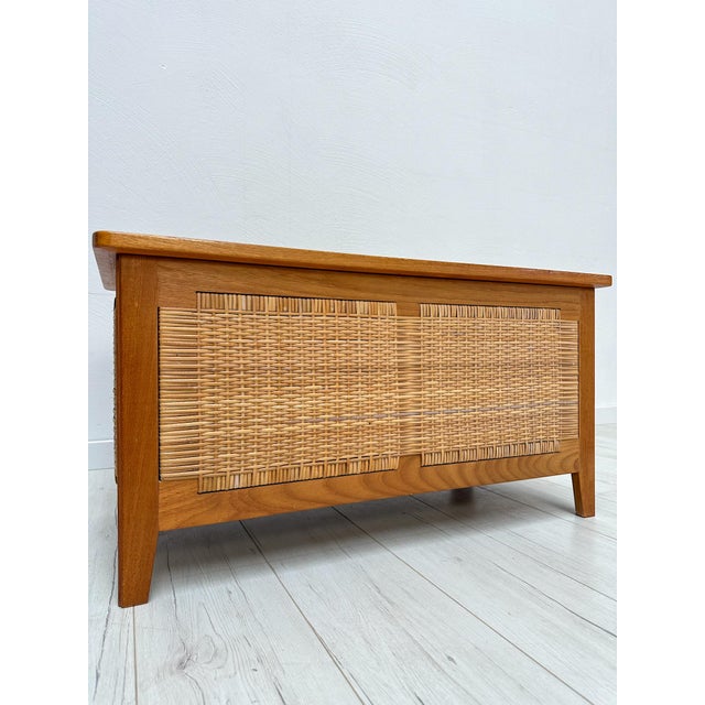 Mid-Century Modern Vintage Danish Teak Blanket Storage Bench by Kai Winding for Poul Hundevad, 1960s For Sale - Image 3 of 10