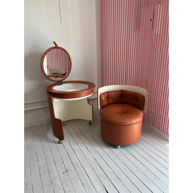 Glass 1960s Luigi Massoni for Poltrana Frau Dilly Dilly Vanity - Set of 2 For Sale - Image 7 of 12