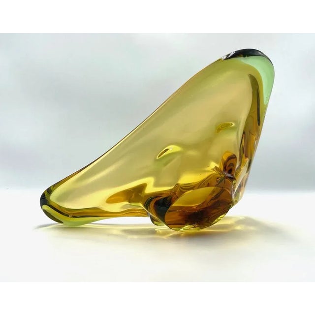 Mid-Century Modern Art Glass Bowl attributed to Frantisek Zemek for Sklana Mstisov, 1960s For Sale - Image 3 of 10