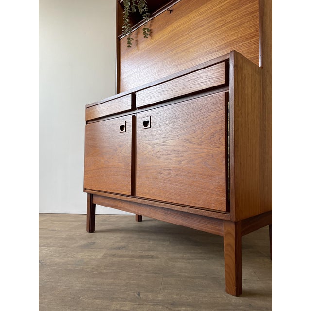 1960s Mid-Century Modern Scandinavian-Style Teak Bookcase from Vanson, 1960s For Sale - Image 5 of 16