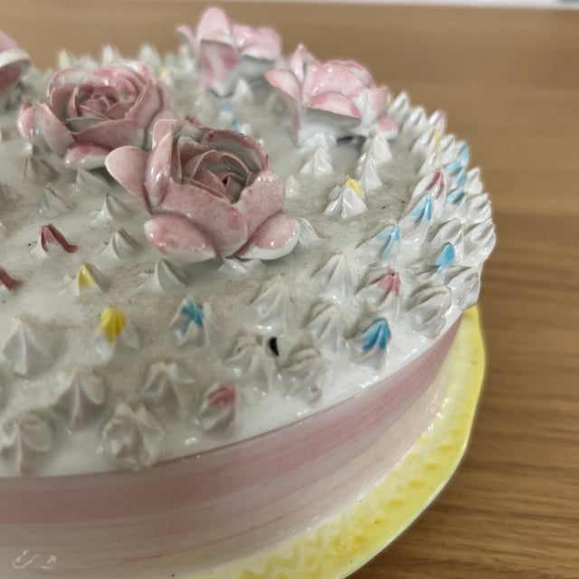 Vintage Italian Hand Painted for Neiman Marcus Ceramic Cake Box For Sale - Image 4 of 7