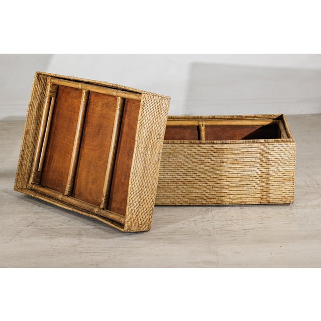 Late 20th Century Country Style Rectangular Woven Rattan Storage Box with Lid For Sale - Image 5 of 18
