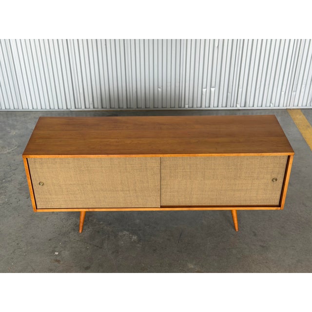 Wood Paul McCobb Planner Group Credenza - Model 1513-L - Grasscloth Doors - 1950s Midcentury Cabinet For Sale - Image 7 of 12