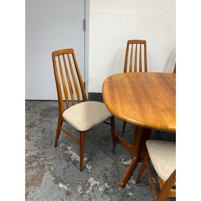 Tan Glostrup Extension Dining Table + Six Eva Side Chairs by Niels Koefoed for Koefoeds Hornslet, Circa 1960's For Sale - Image 8 of 12