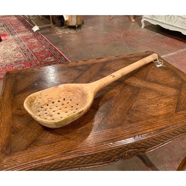 19th Century French Decorative Carved Walnut Spoon For Sale - Image 4 of 7