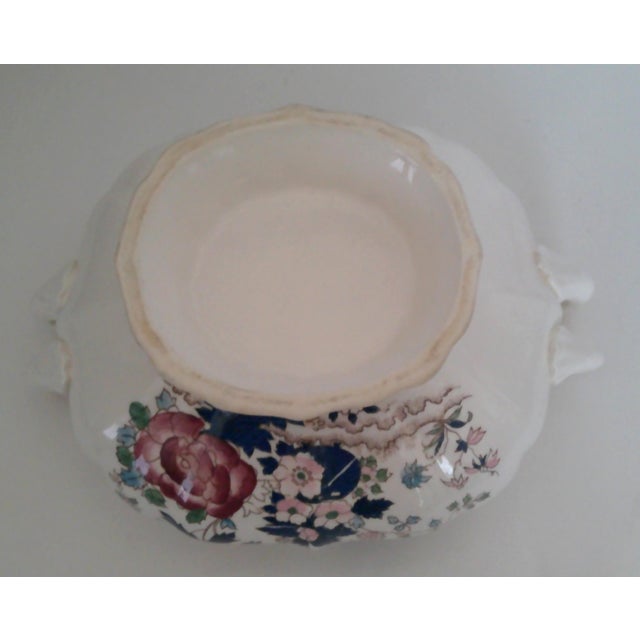 1970s Royal Sealy Japan Covered Soup Tureen With Ladle Ceramic, Blue & Red Chinoiserie Pattern 4 Pieces For Sale - Image 16 of 18
