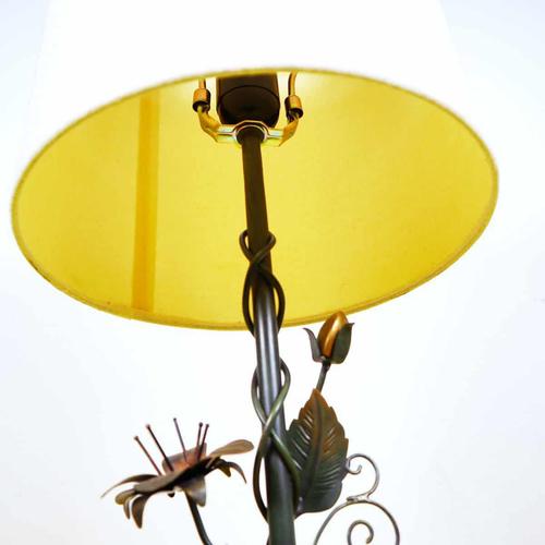 Vintage Metal Floral Table Lamp For Sale - Image 6 of 13