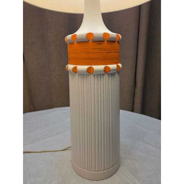 Mid-Century Modern Vintage Mid-Century Modern Ceramic Table Lamp With Original Orange Drum Shade For Sale - Image 3 of 6