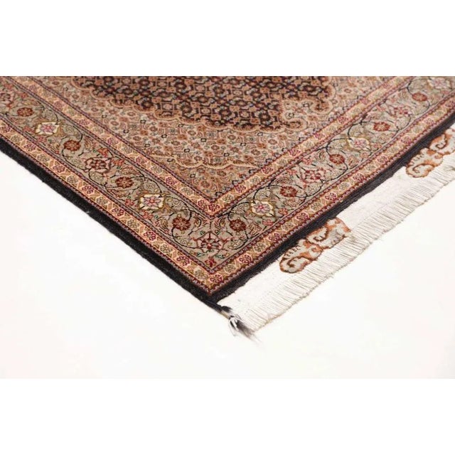 Textile Tabriz Mahi Rug in Wool For Sale - Image 7 of 11
