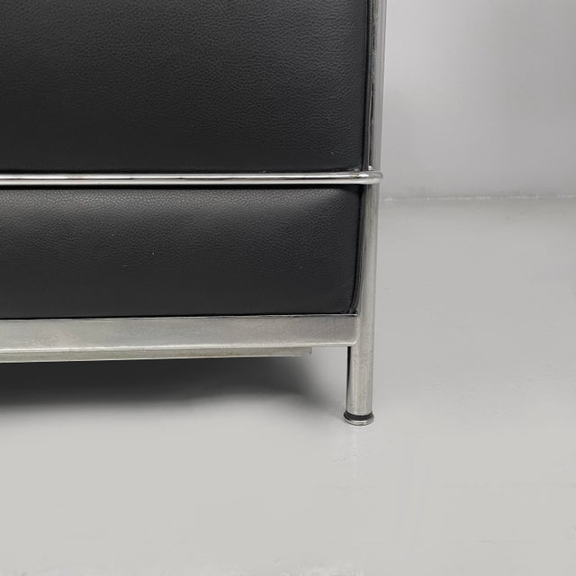 Italian Modern Black LC2 Sofa by Le Corbusier, Jeanneret and Perriand for Cassina, 1980s For Sale - Image 15 of 18