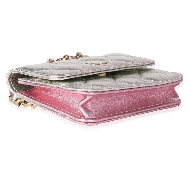 Metallic Ombre Quilted Lambskin Belt Bag For Sale In New York - Image 6 of 7