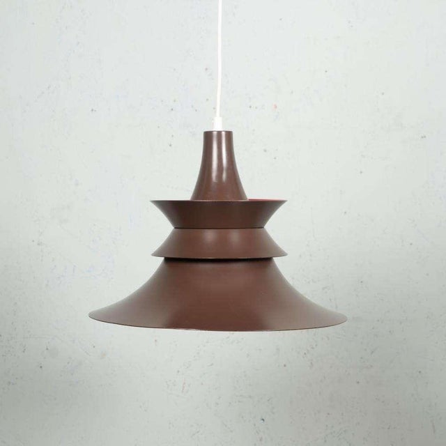 Impressive bowl lamp from the sixties that has a beautifully atmospheric radiation because the light emerges indirectly....