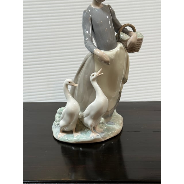Lladro Fulgencio García for Lladró Pacing the Ducks Porcelain Figurine, Signed For Sale - Image 4 of 12