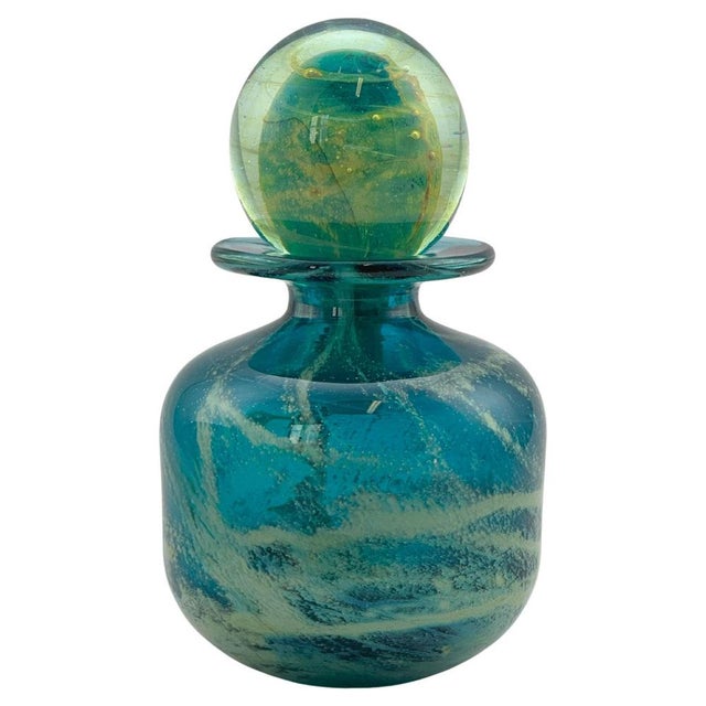 Modern Glass Perfume Bottle by Michael Harris for Mdina, 1970s For Sale - Image 10 of 10