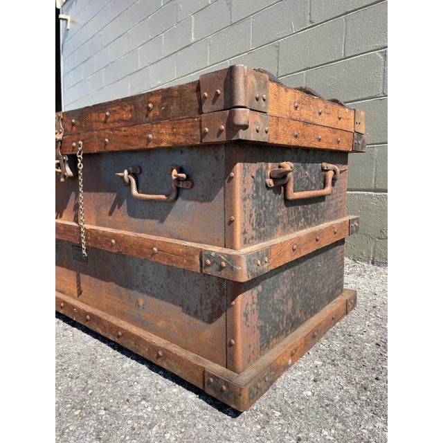 Founded in 1892, Vanderman Mfg. Co. predominately produced strong boxes and pipe / steamfitter vises. The company...