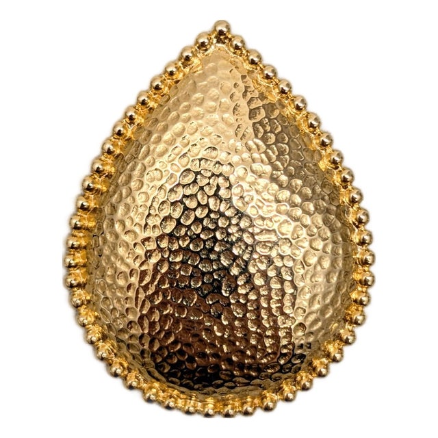 Vintage C1985 Signed Monet Goldtone "Hammered" Tear Drop Shaped Brooch For Sale