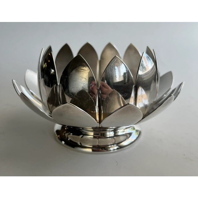 Silver Mid 20th Century Vintage Reed & Baron Silverplate Lotus Flower Vase For Sale - Image 8 of 12