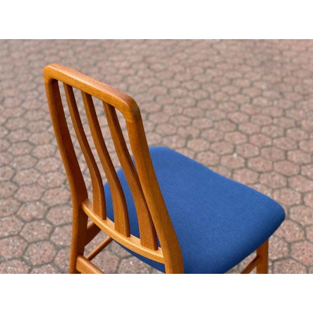 Mid-Century Teak Dining Chairs from Vamdrup Stølefabrik, Set of 4 For Sale - Image 3 of 10