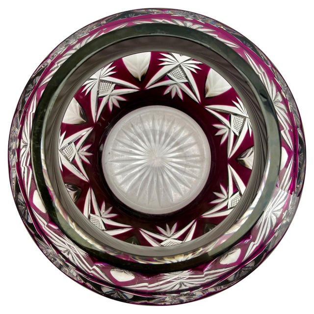 Glass Large Pique Fleurs Vase in Cut-to-Clear Crystal with Grille from Val Saint Lambert, 1935 For Sale - Image 7 of 11