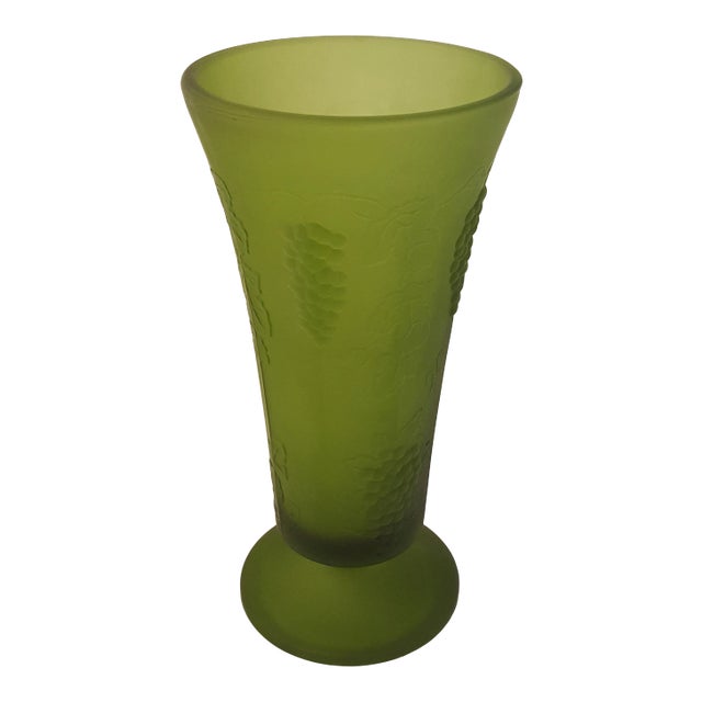1970s Indiana Olive Satin Grapes Glass Vase For Sale
