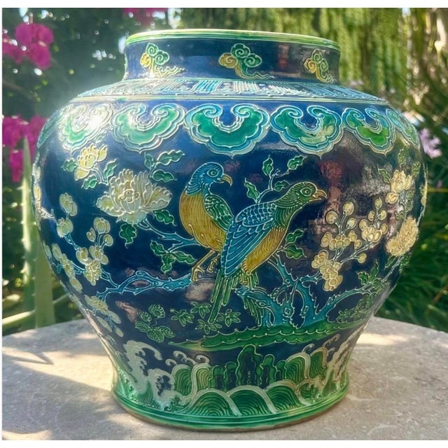 Rare Ming Dynasty Fahua Ware Globular Jar /Vase Vibrant Bird & Flower Motif For Sale - Image 11 of 18