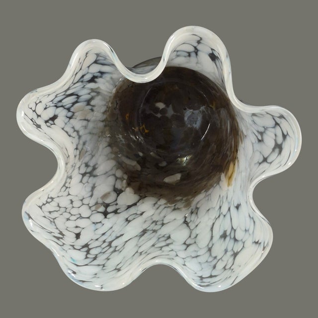 Vintage Mid-Century-Modern Italian Art Glass Hand Blown Vase For Sale - Image 6 of 7