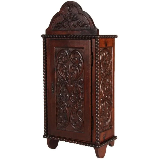Age and Origin: This piece of furniture probably dates from around 1900 and is likely from Germany. Dimensions: Height...