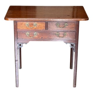 18th Century English Mahogany Side Table With Pierced Brackets For Sale