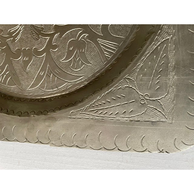 Oriental Silver-Plated Copper Tray, in Good conditions. Designed before 1890