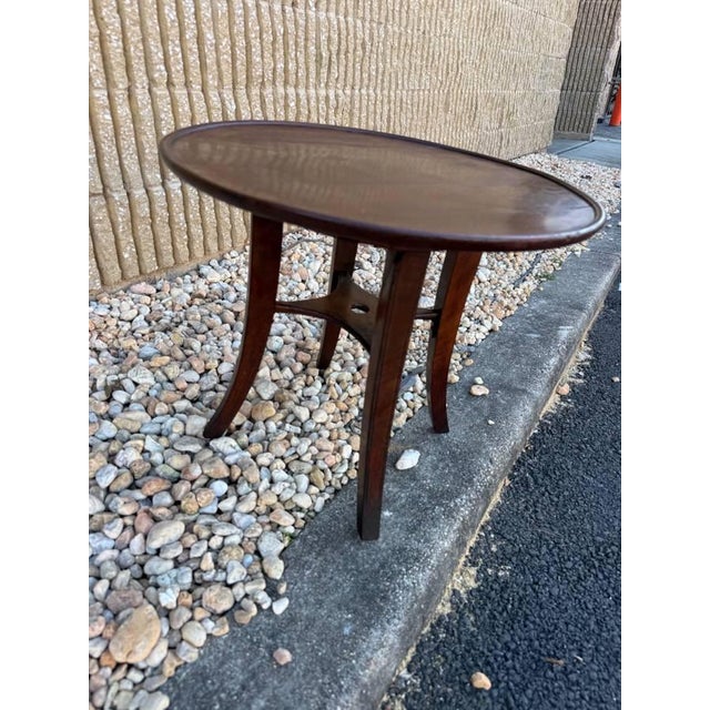 Antique Federal Style Round Shaped Side Table For Sale In Washington DC - Image 6 of 13
