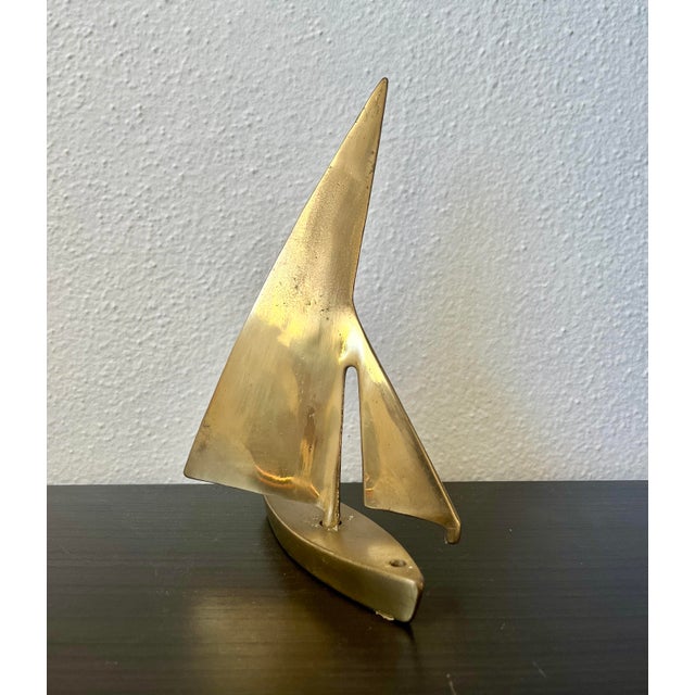 Vintage Mid-Century Brass Sailboat Sculpture For Sale In Orlando - Image 6 of 11