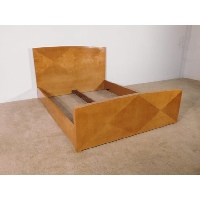 Baker Furniture Archetype Collection Queen Queen Size Sleigh Bed You are bidding on a Baker Furniture Archetype Collection...