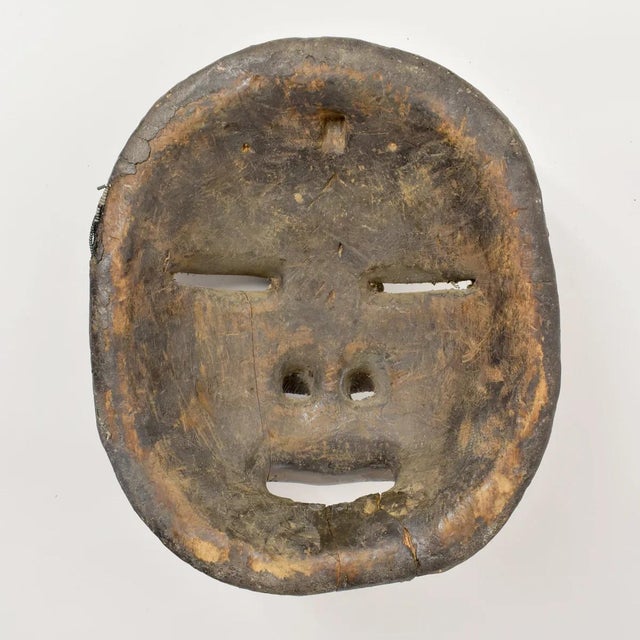 Early 20th Century Kota Beaded Face Mask with Cowrie Shells Gabon For Sale - Image 11 of 11
