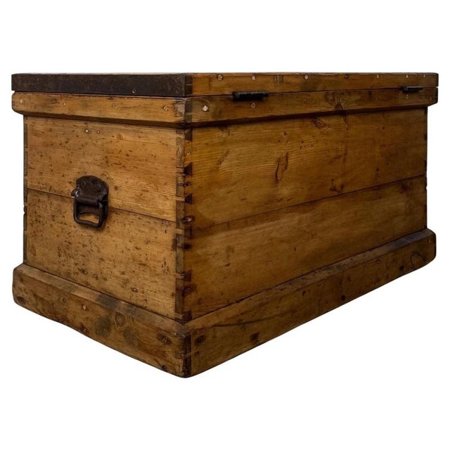 An exceptional and beautifully crafted 19th-century Victorian fitted chest, constructed in richly matured pine and...