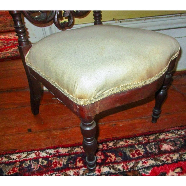 19th c. American Mahogany Rococo Revival Child's Chair with Tracery Back For Sale - Image 10 of 11