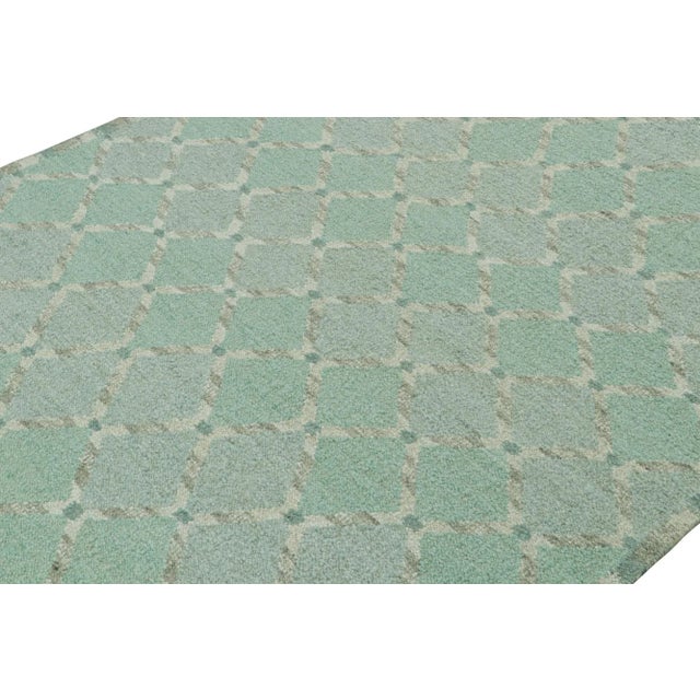 This 9x12 Swedish style kilim is from the inventive “Nu” texture in Rug & Kilim’s award-winning Scandinavian flat weave...
