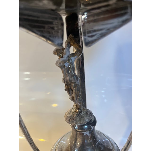 1990s 1190’s Silverplate Par 3 Golf Trophy With Golfer at Center and Golf Clubs Ad Base for the Cup For Sale - Image 5 of 9