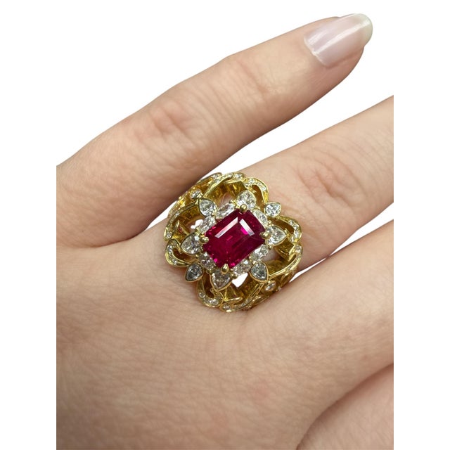 Early 21st Century Agl Certified Burma Ruby and Diamond Cocktail Ring, Size 8.5 For Sale - Image 5 of 6