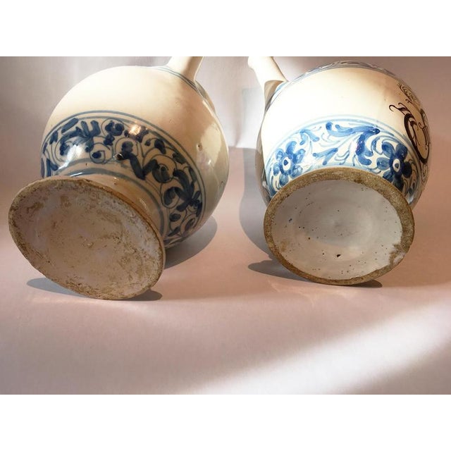 White and Blue Ceramic Pharmacy Carafes, Italy, Mid-18th Century, Set of 2 For Sale - Image 14 of 18