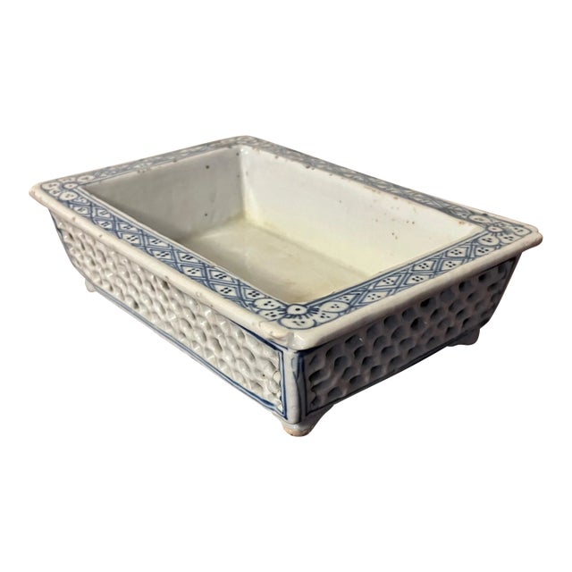 19th Century Chinese Blue & White Porcelain Rectangular Planter or Cachepot Jardiniere For Sale