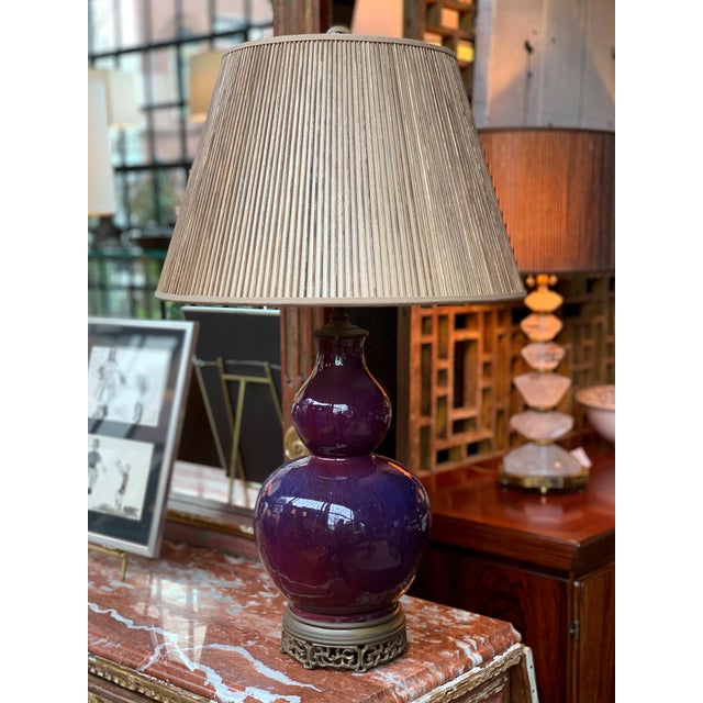 Chinese 1930s Chinese Ceramic Gourd Vase Table Lamp For Sale - Image 3 of 17
