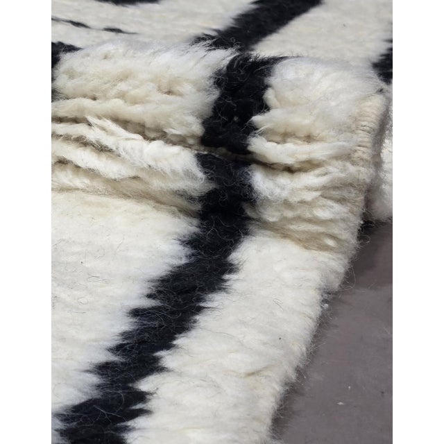 Black and White Moroccan Rug - 9.8 X 6.8 Ft For Sale - Image 4 of 6