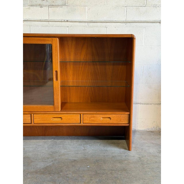 Sun Cabinet Teak Display Cabinet Mid-Century Modern 1980s For Sale - Image 4 of 10
