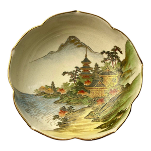 Meiji Period Japanese Satsuma Lotus-Form Bowl, C. 1890–1910, Hand-Painted Landscape & Moriage Gilt