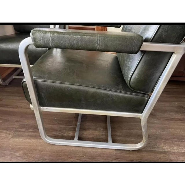 Mid-Century Modern 1950s Pullman Dining Car Chair Mid Century For Sale - Image 3 of 5
